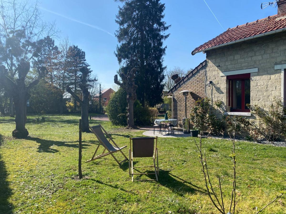 Studio Epicea Avec Jardin Dans Charmante Propriete Méry-sur-Oise Kültér fotó